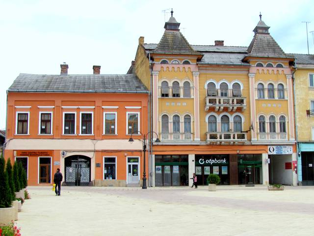 Buildings on Piaţa Republicii (Republic Square)