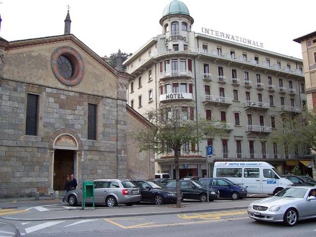 The church of S. Maria degli Angioli and a quaint old hotel