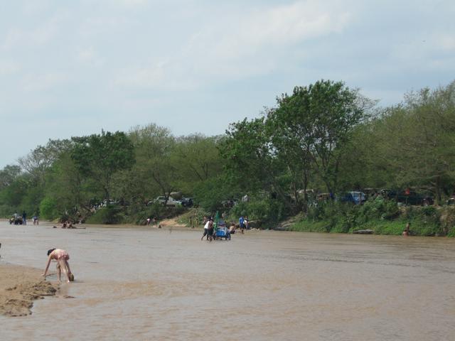 Piraí river (close to Cabañas)