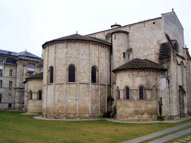 Abbatiale Ste Croix