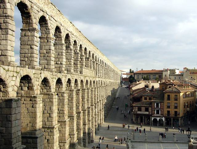 Segovia Aqueduct, looking into Plaza del Azoguejo