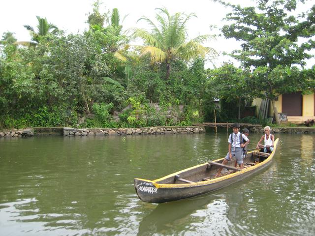 Village boat in Alappuzha