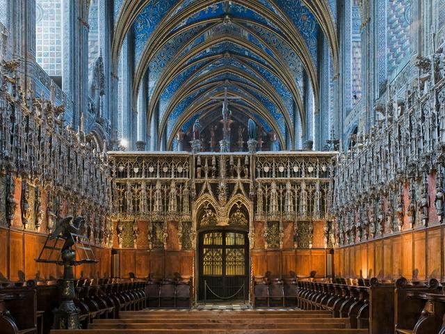 Choir and choir screen of the cathedral