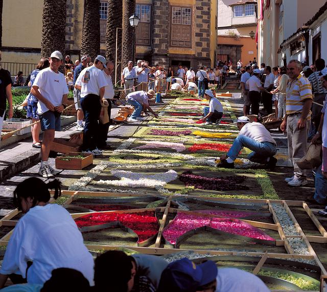 Creation of Corpus Christi flower 'carpets'