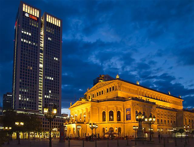 Tower Opernturm and concert hall Alte Oper