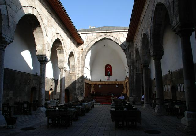 Darüssifa Hanı