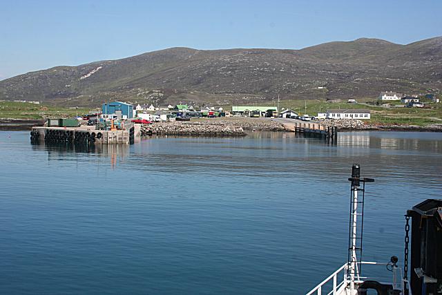 Approaching Leverburgh