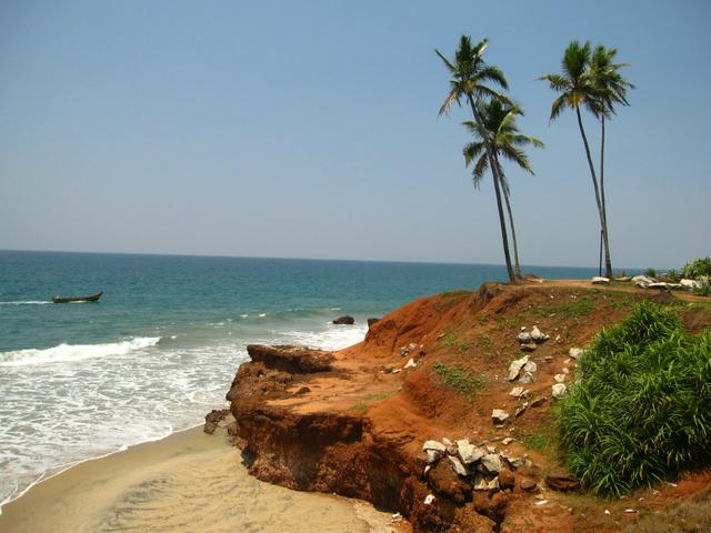 View of the Arabian Sea from Vettakada beach