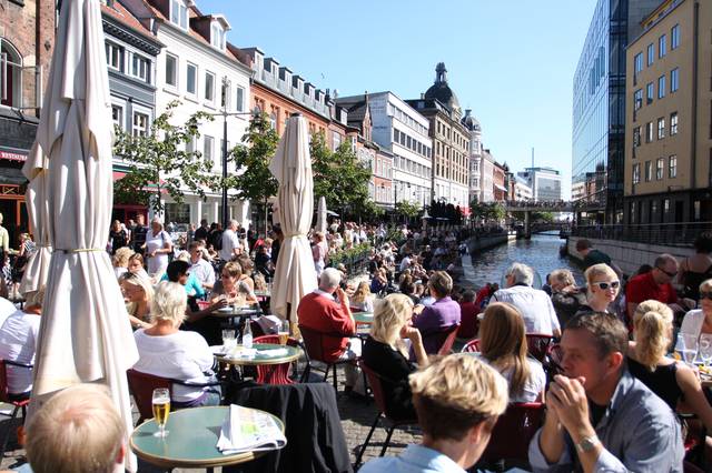 Cafés are numerous
