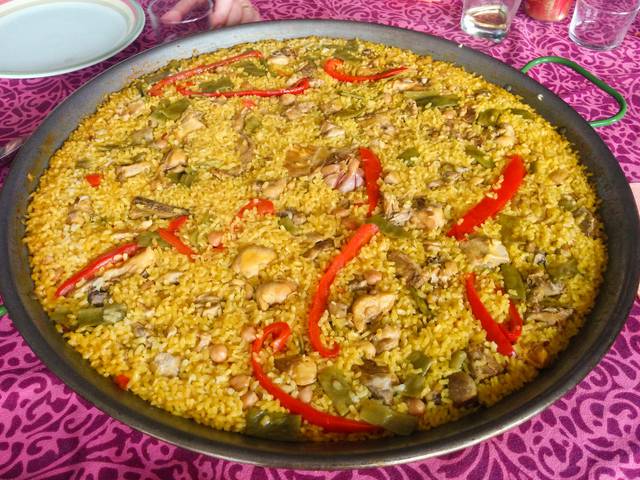 Arroz alicantino, a local variant of Valencian paella