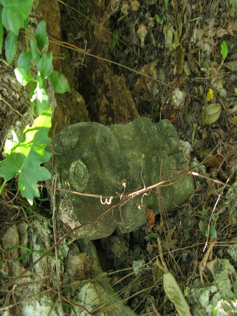 A statuette at Asiento Taino