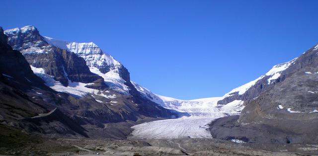 Athabasca glacier and Mount Andromeda