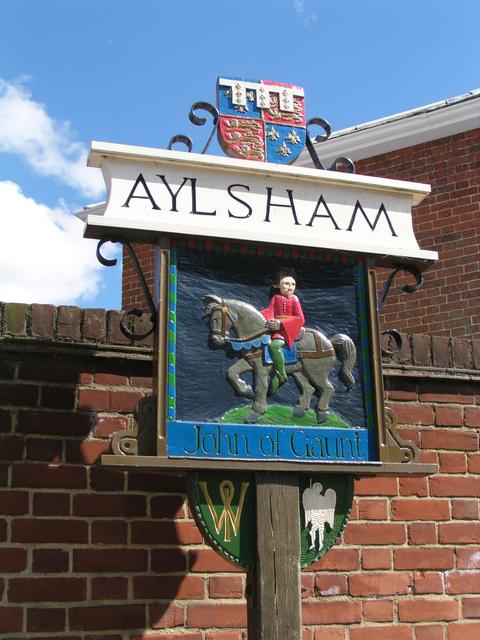 Aylsham Town Sign