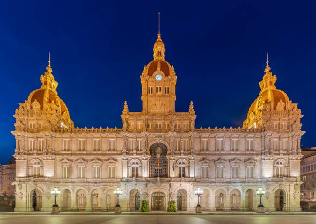 Ayuntamiento (City Hall)
