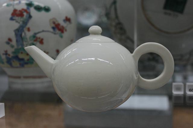 Dehua teapot