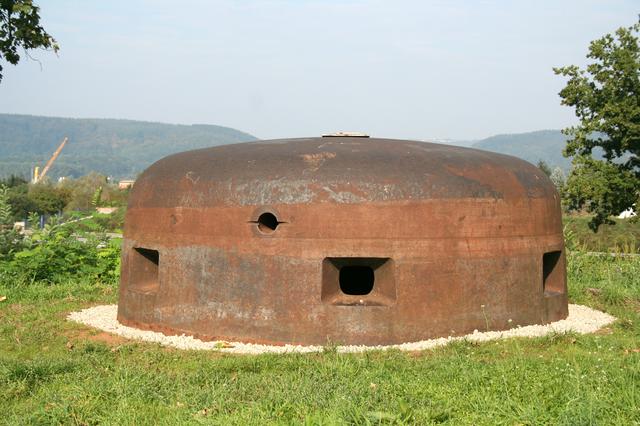 Gun turret at Besseringen B-Werk