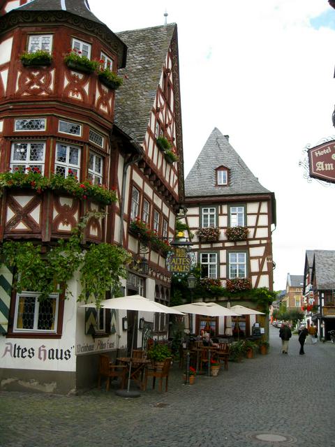 Bacharach Town featuring the Altes Haus