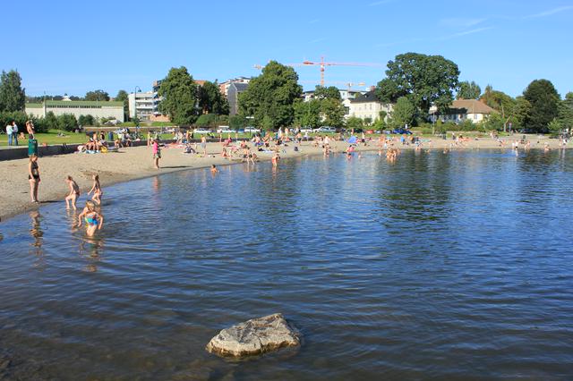 Bathing at Koigen during the summer.