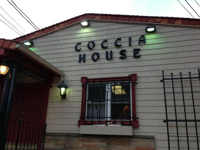 Coccia House