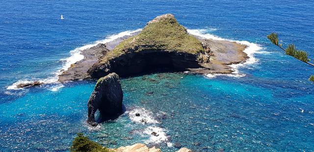 Bird Rock and Elephant Rock