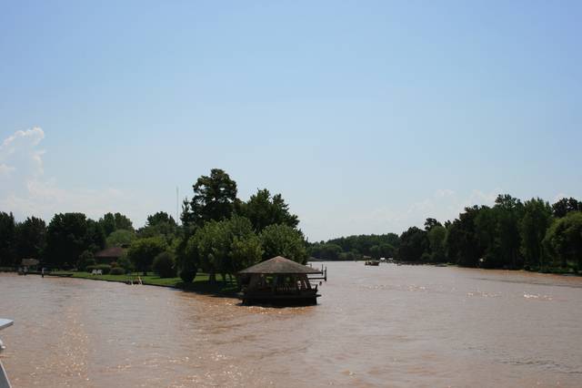 Paraná Delta, Tigre