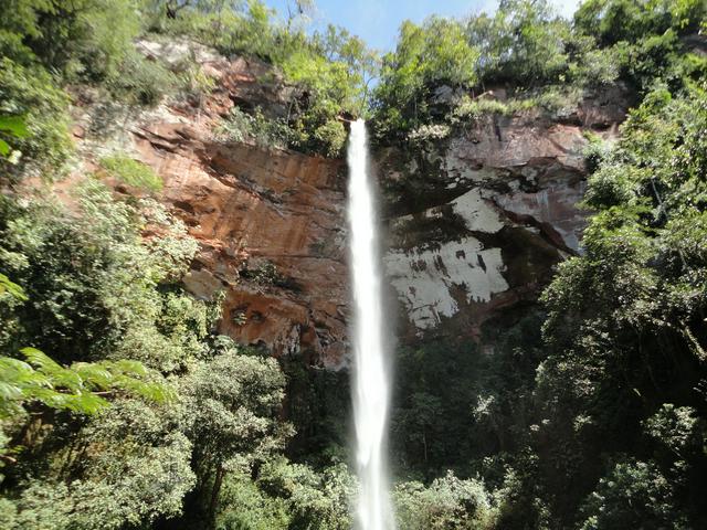 Itambé's Waterfall in Altinópolis