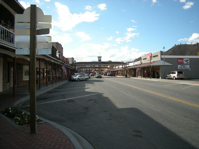 Cashmere downtown