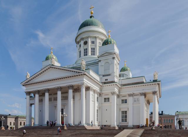 Helsinki's symbol, the Lutheran Cathedral (Tuomiokirkko)