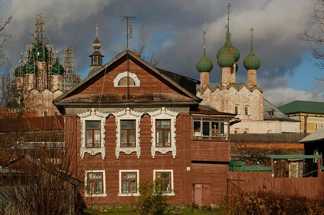 Classical Central Russia historical town: Rostov Veliky