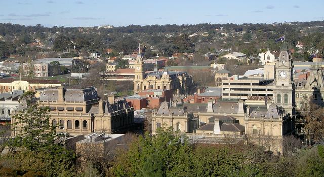 View of central Bendigo from the botanical gardens