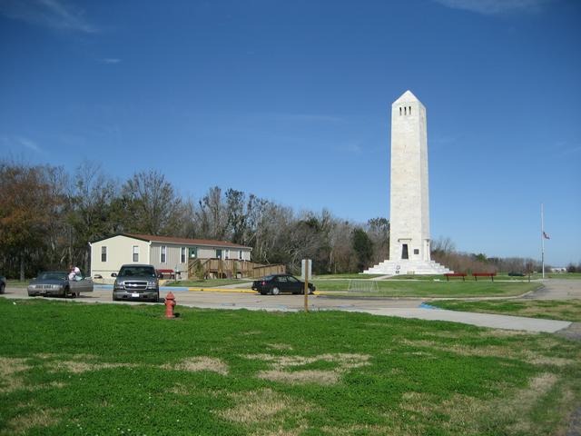 Monument at site of the "Battle of New Orleans", which actually took place in Chalmette.