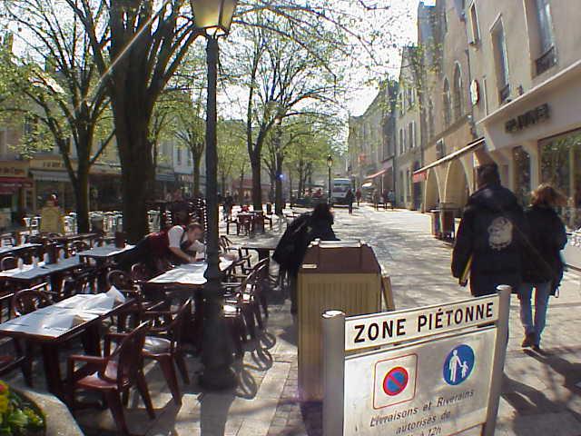  The town square in Chartres