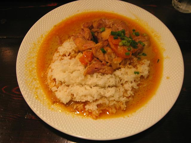 Rice and chicken curry is popular in Kalpetta