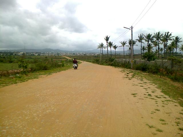 Mud road in the heart of Chikmagalur