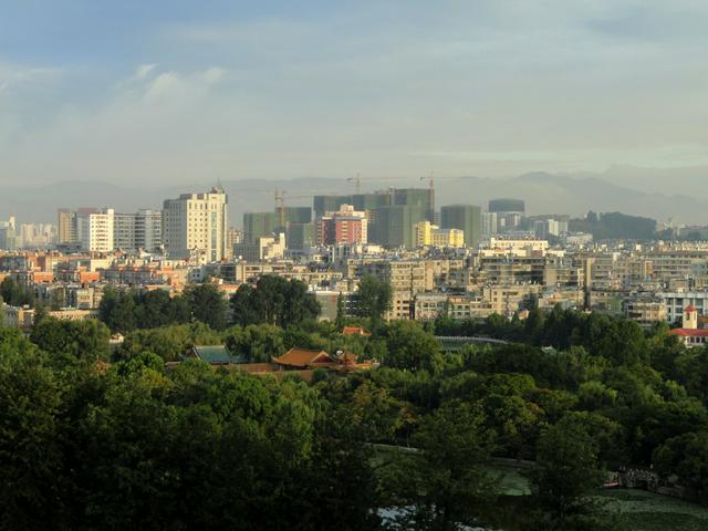 Kunming at dawn