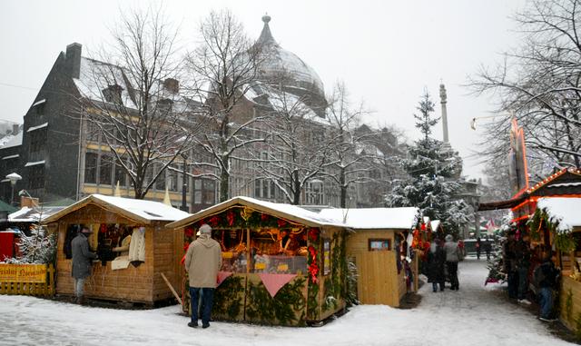 Village de Noël de Liège, the city's popular Christmas market