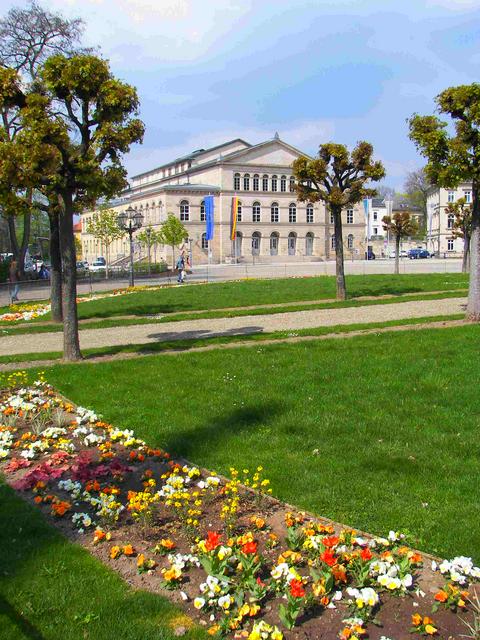 Landestheater, Opera house