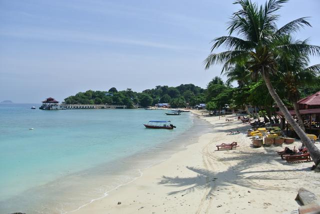 Relax at Coral Bay, Perhentian Kecil