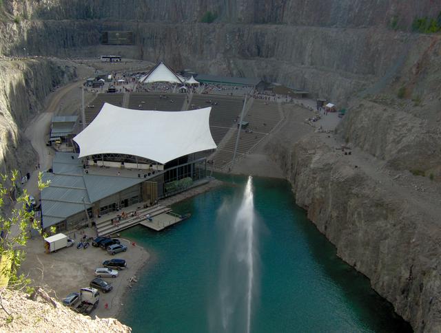 Overview of the Dalhalla open air theatre.