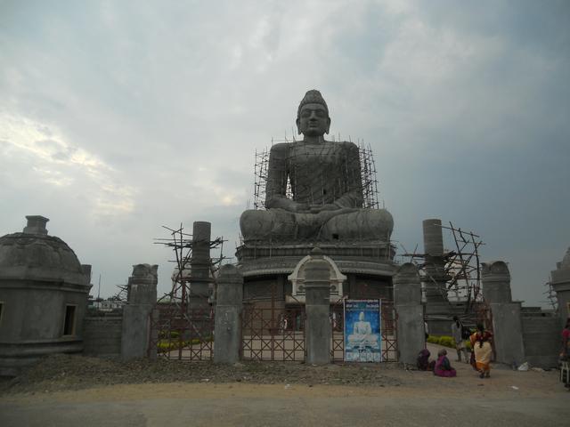  Budda Stupa