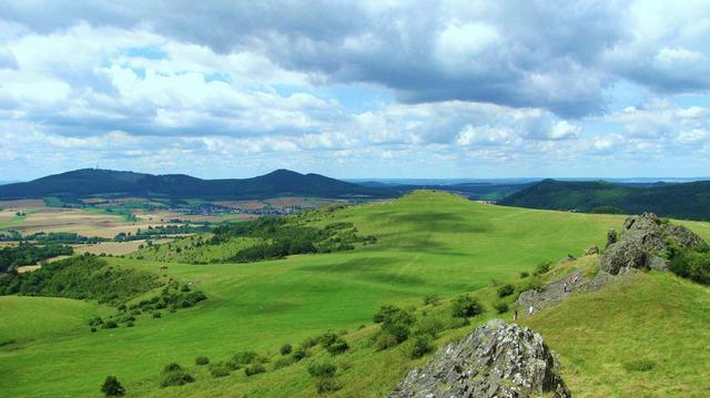 Hoher Dörnberg, worth seeing mountain in the Habichtswald