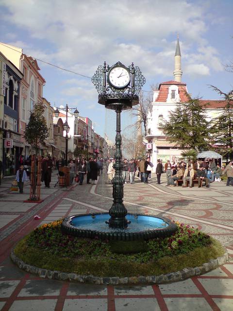 Pedestrianized street of Saraçlar Caddesi in downtown