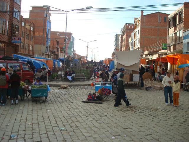 Street market in El Alto