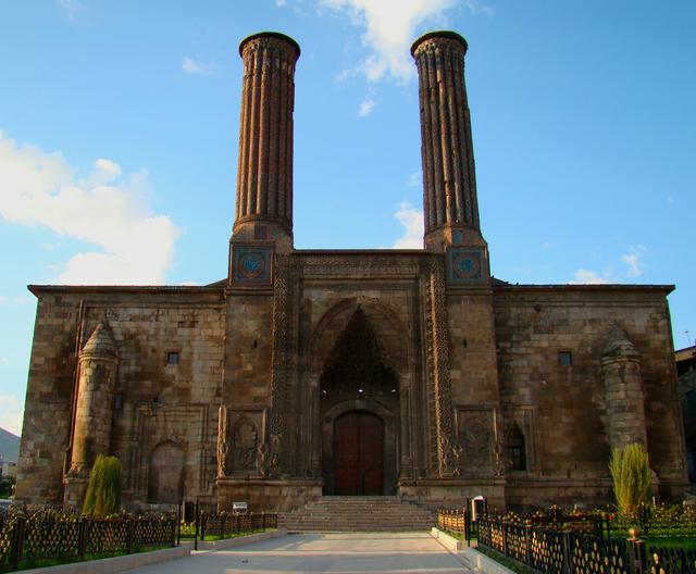 Seljuk-built Twin Minarets Madrasah—the iconic building of the city—in the morning