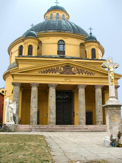 Round Church of Saint Anne