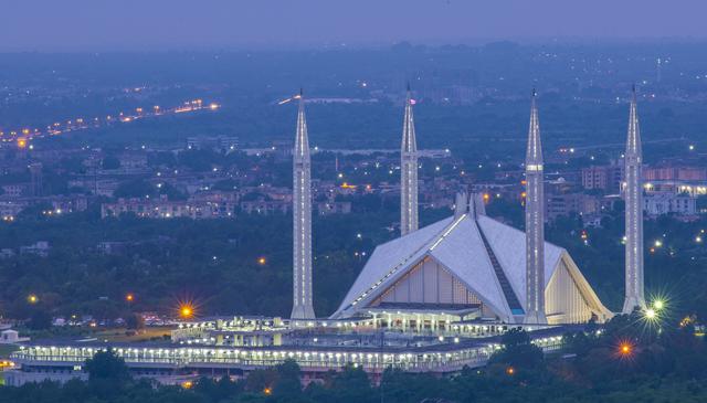 The national mosque of Pakistan, Faisal Mosque