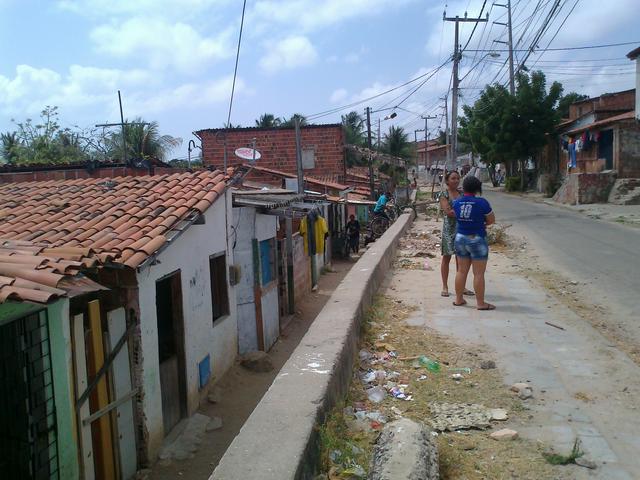 Street view in a favela (slum) of Fortaleza