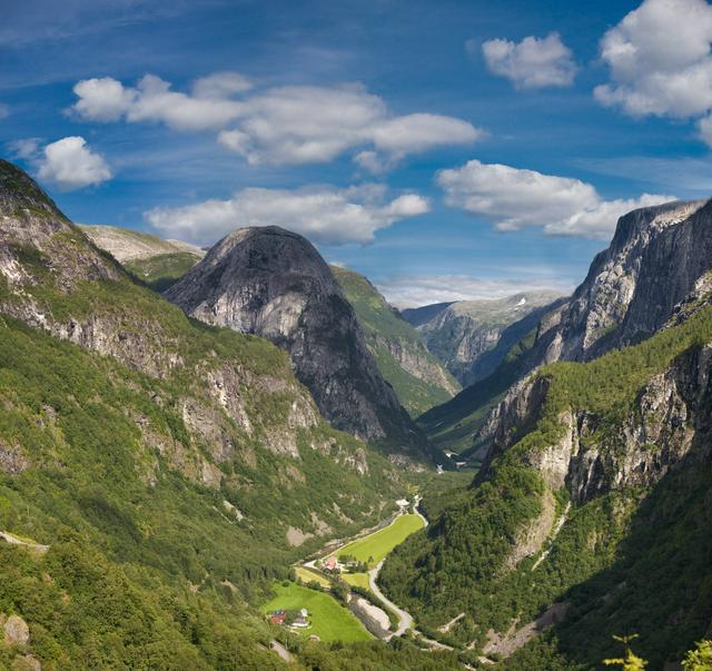 View from Stalheim towards Gudvangen