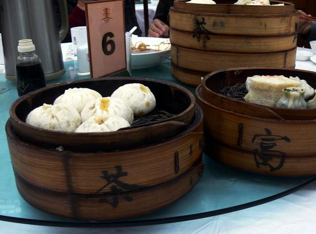 Baozi at the Fuchun Tea House