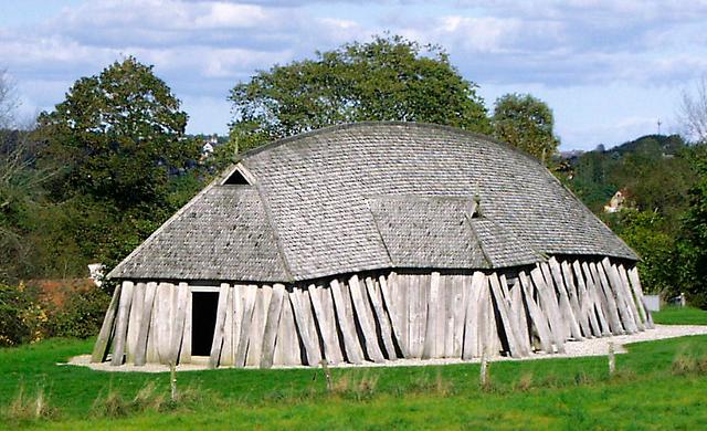 A house at the Fyrkat viking centre